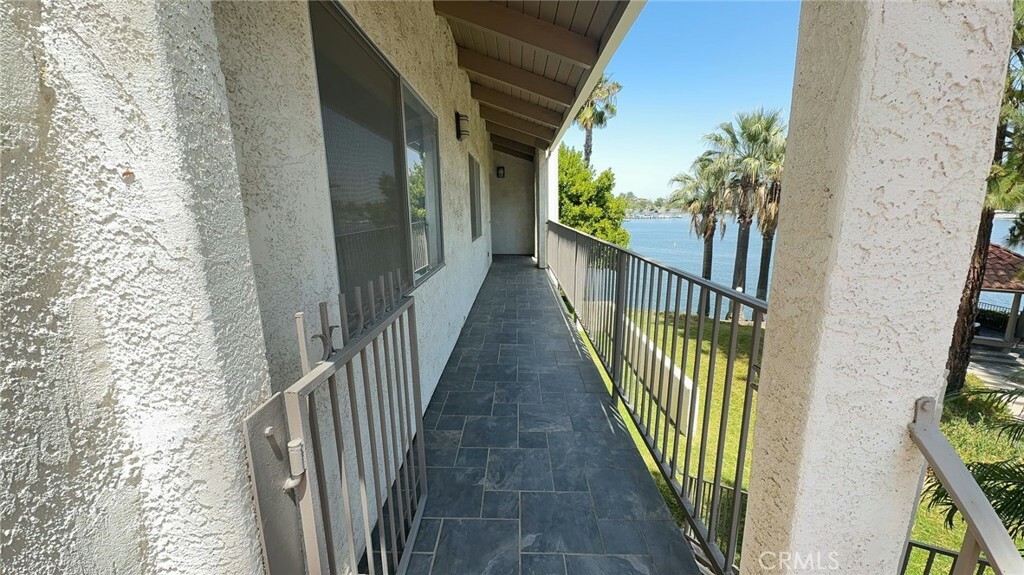 Property Photo:  22136 Treasure Island 22  CA 92587 