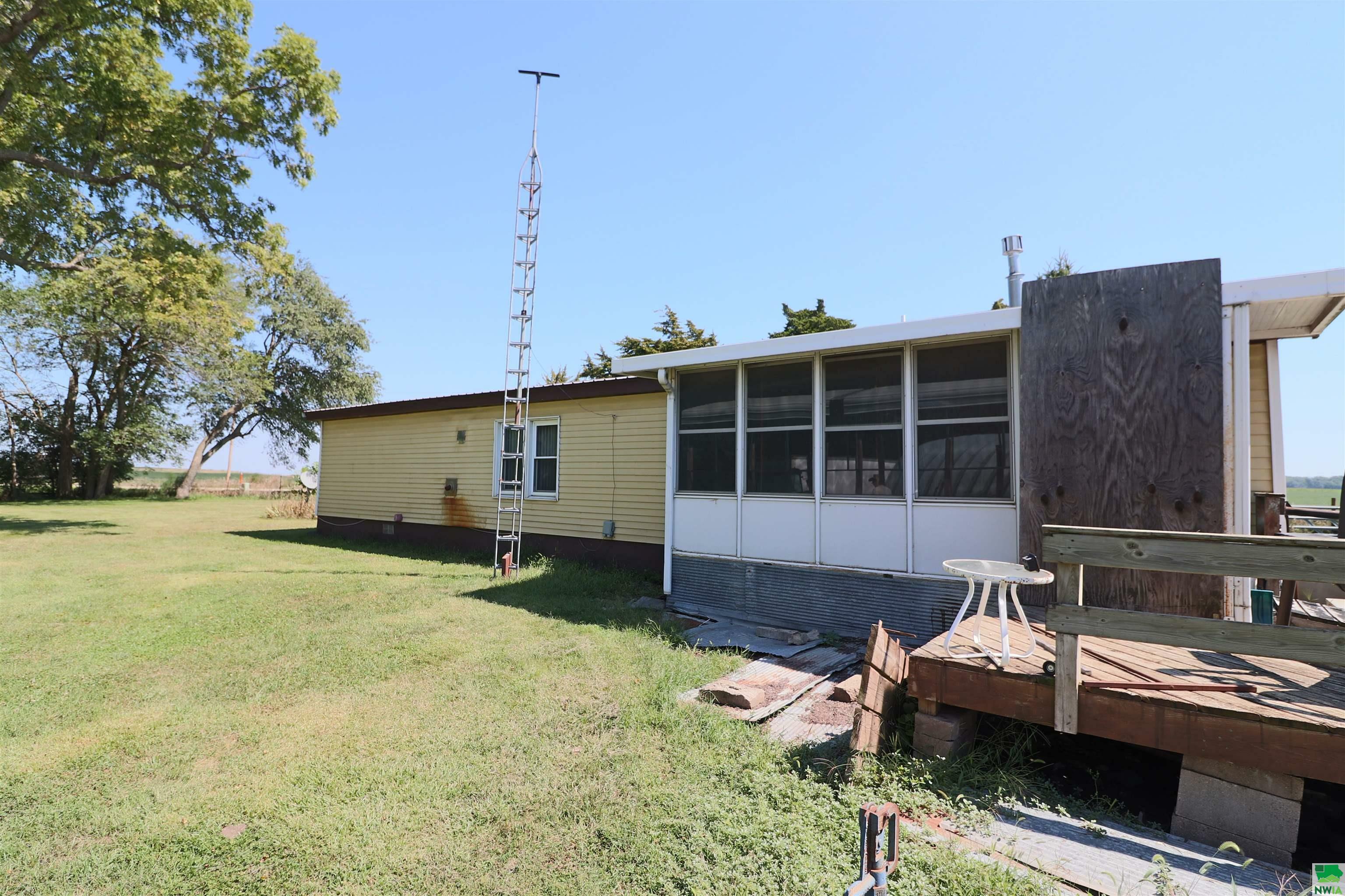 Property Photo: 4261 170th Ave IA 50585