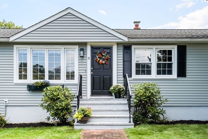 Property Photo:  15 Fairview Ave  MA 01844 