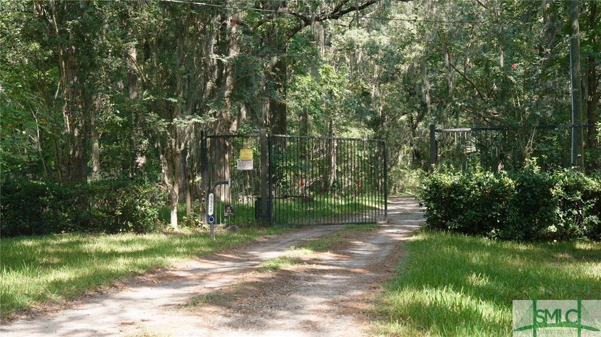Property Photo: 5528 Silk Hope Road GA 31405