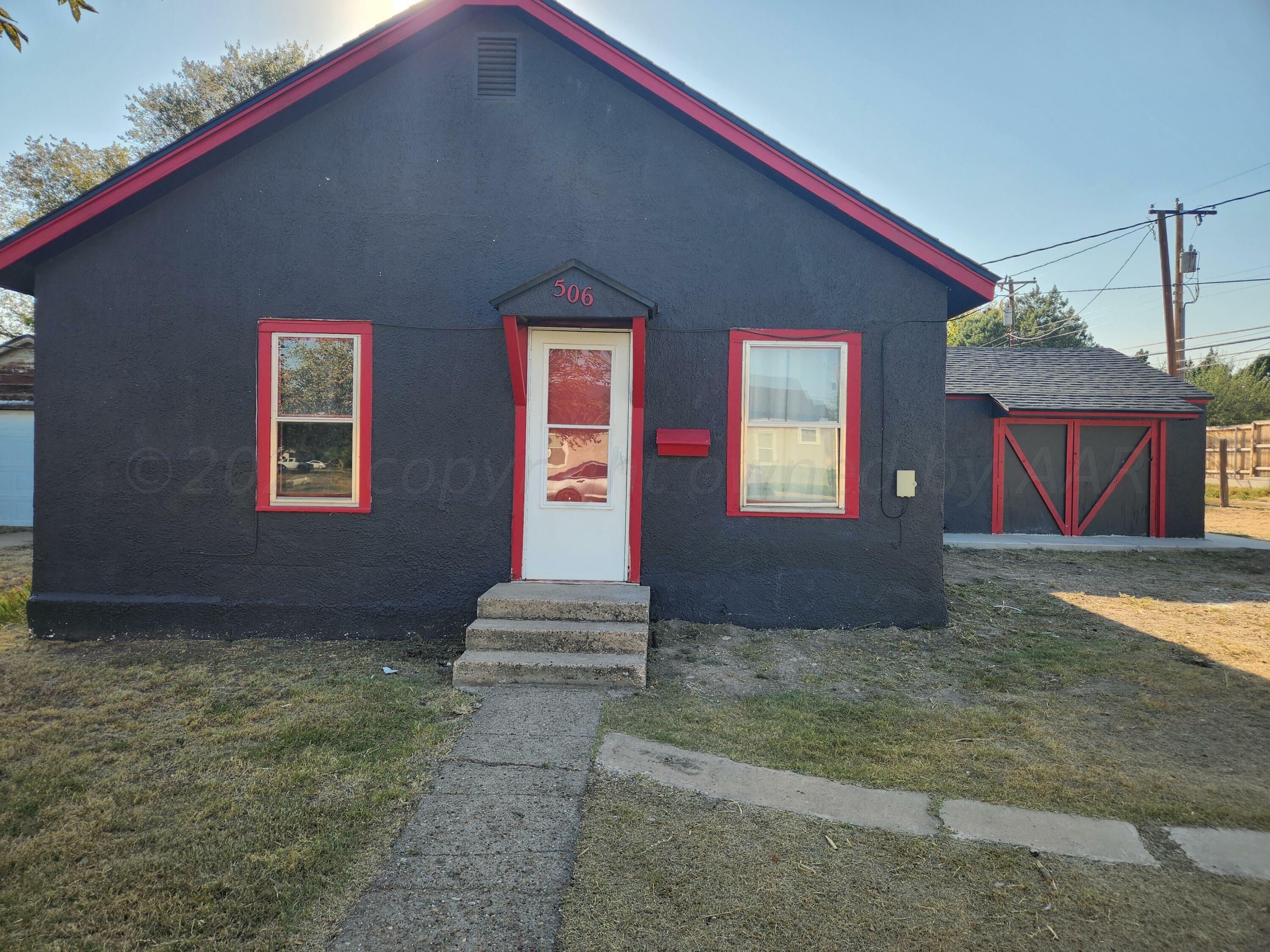 Property Photo:  506 26th Street  TX 79015 