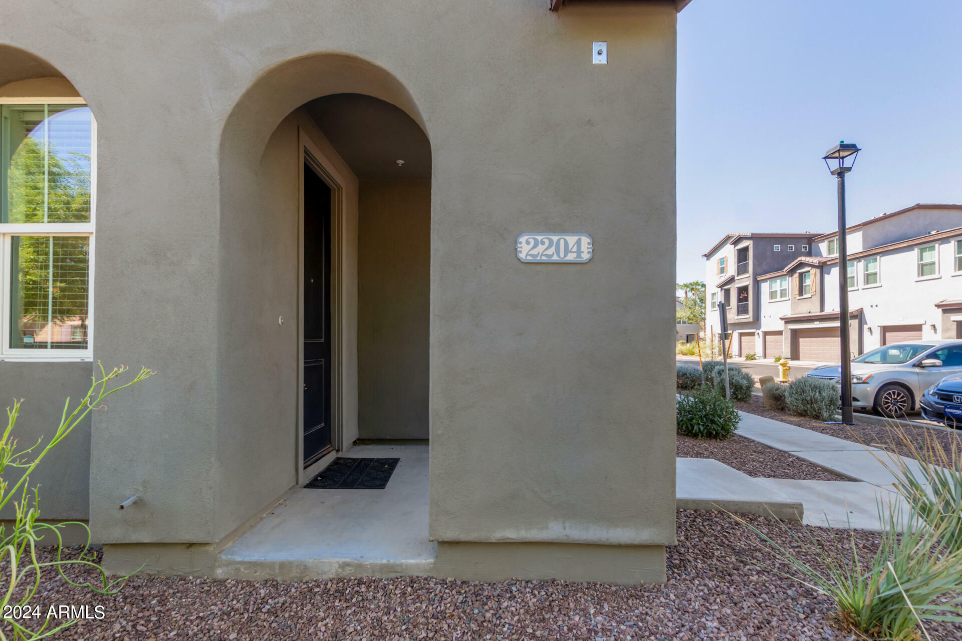 Property Photo:  2204 E Hidalgo Avenue  AZ 85040 