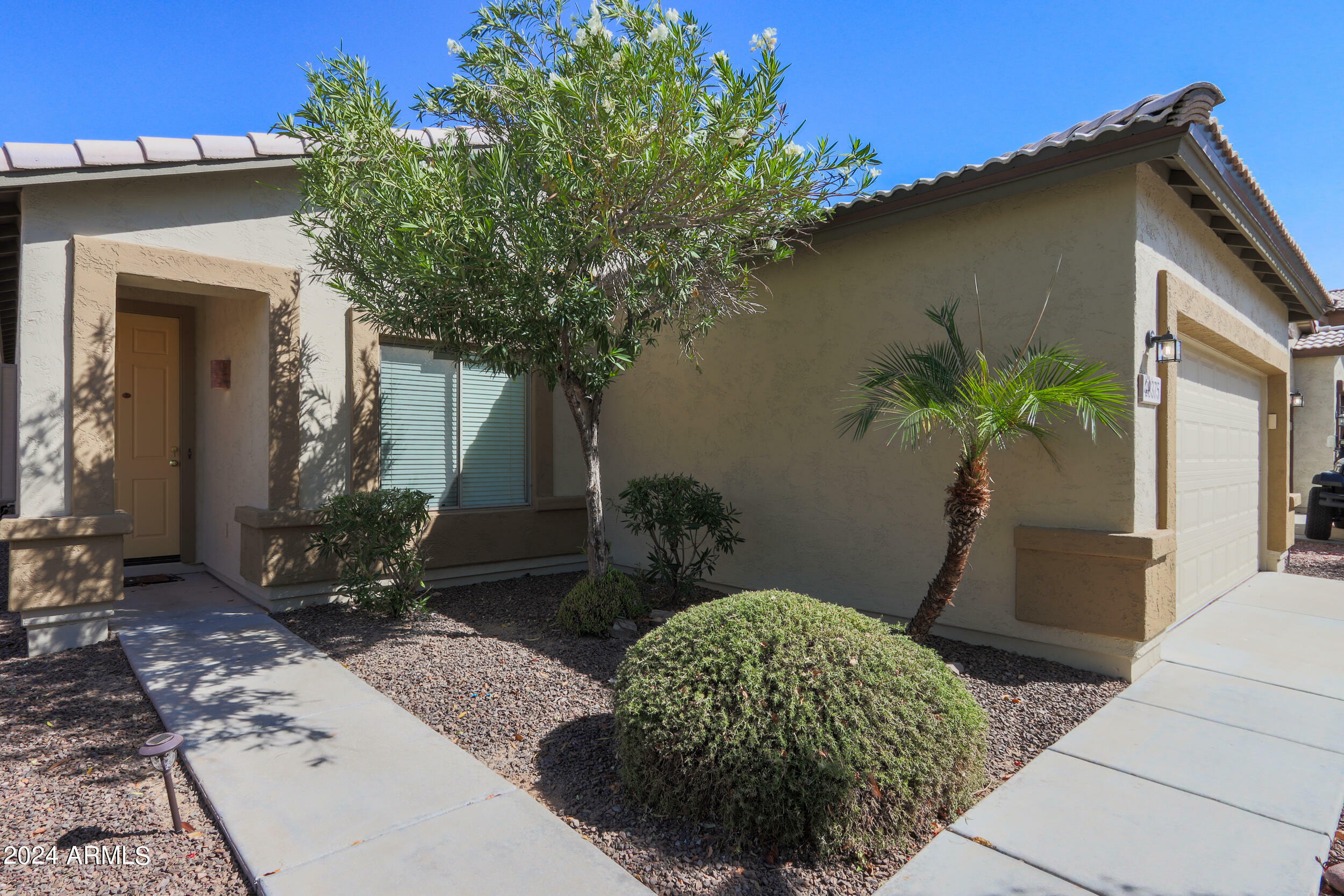 Property Photo:  29375 N Broken Shale Drive  AZ 85143 