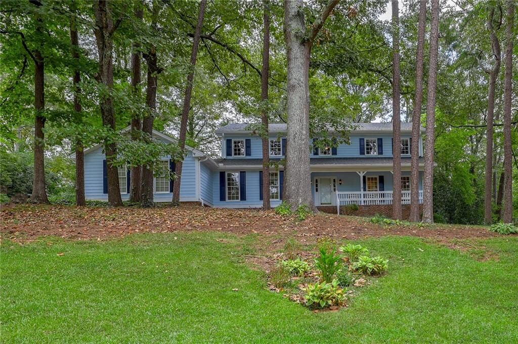 Property Photo: 820 Carlisle Club Drive GA 30083
