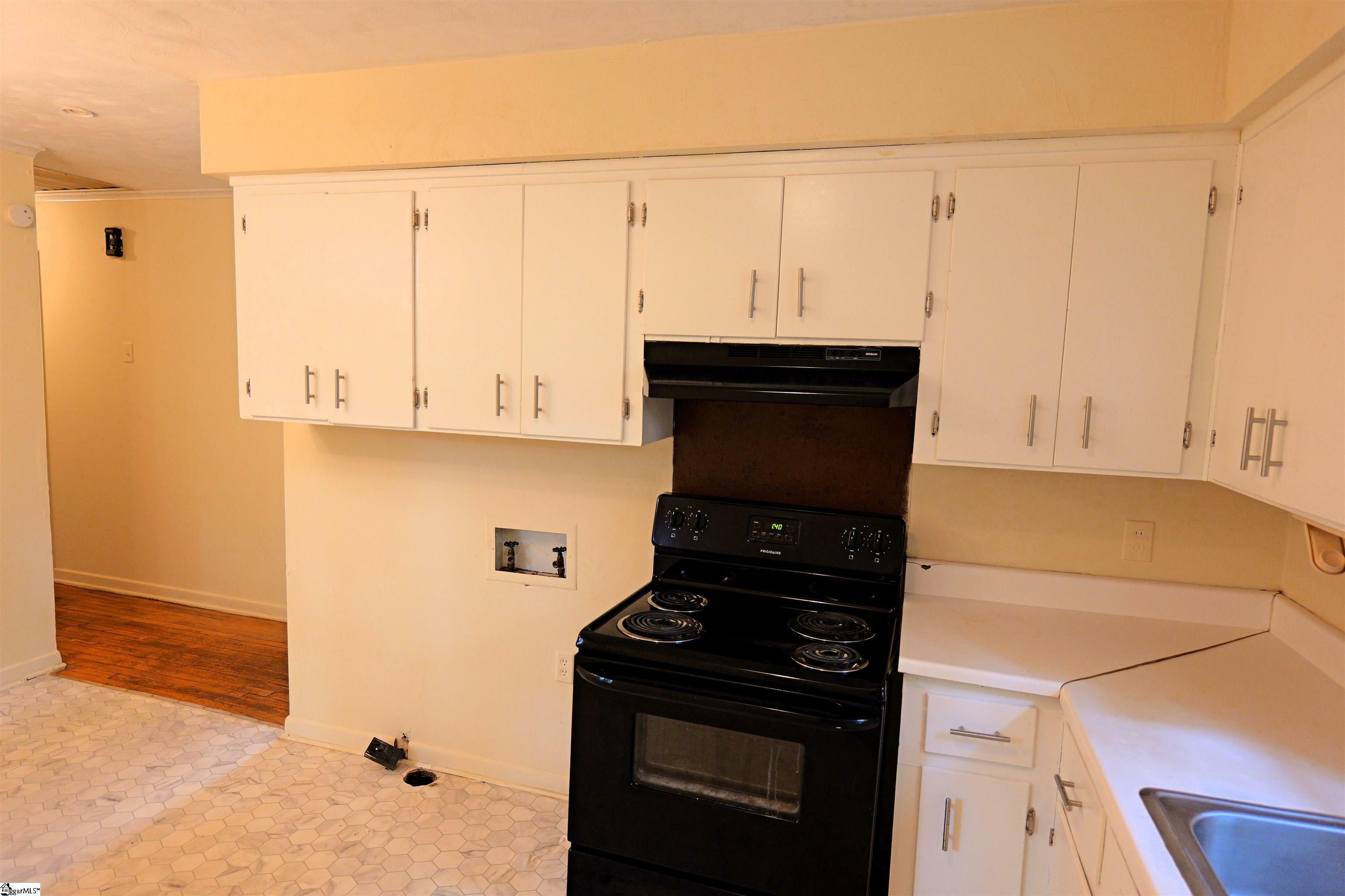 Property Photo:  408 Yardley Court Unit A &Amp B  SC 29306 