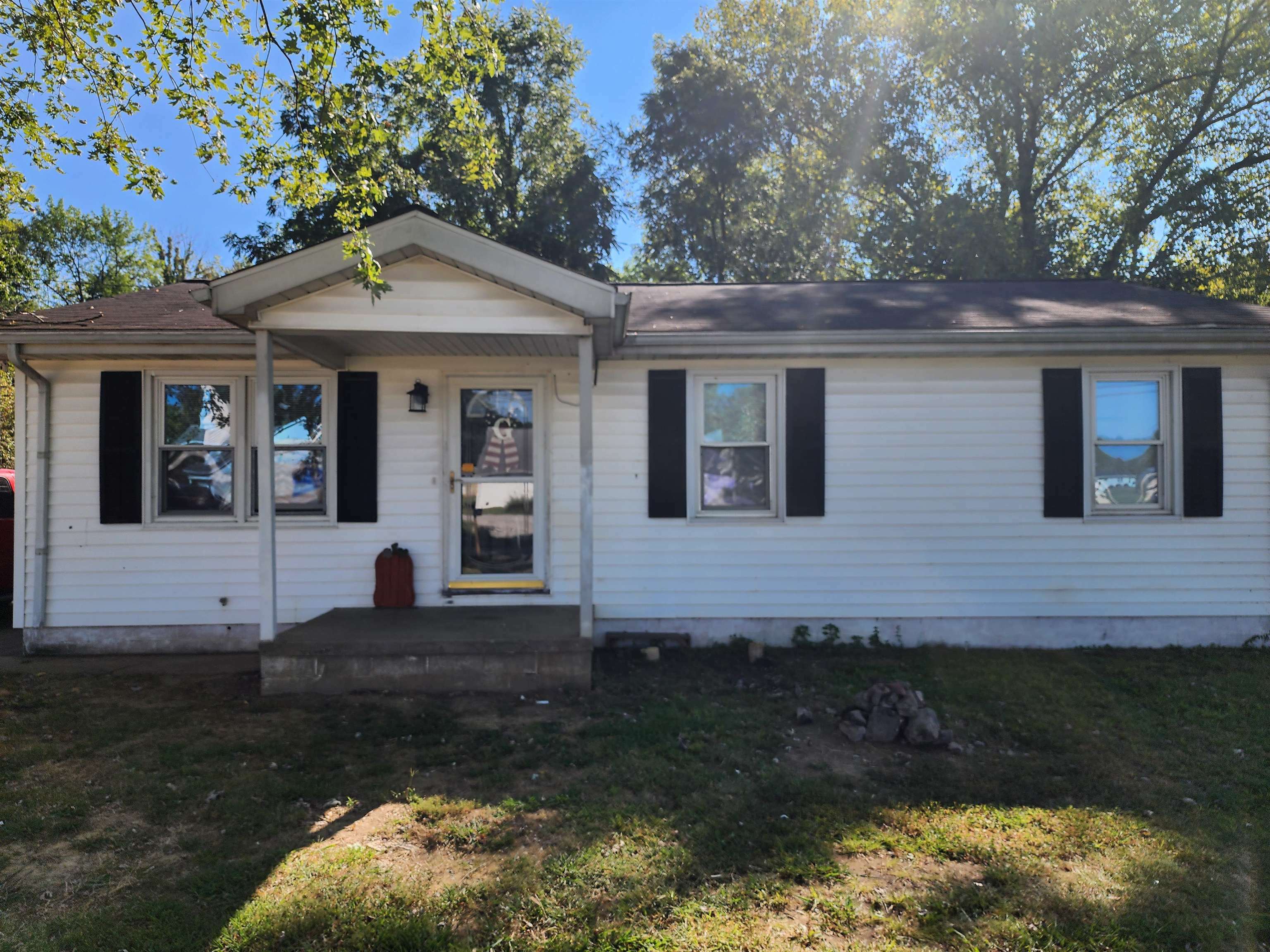 Property Photo:  1922 Old Madisonville Rd  KY 42420-2407 