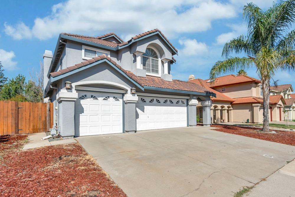 Property Photo:  8946 White Star Way  CA 95758 