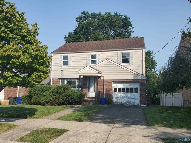 718 1st Street  Lyndhurst NJ 07071 photo