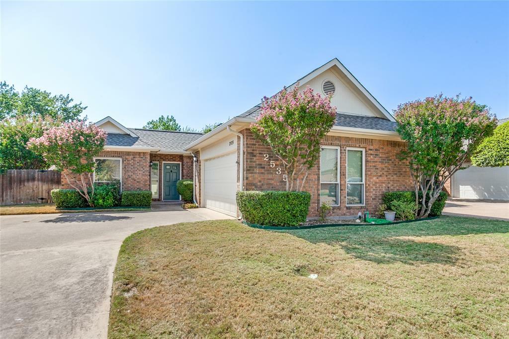 Property Photo:  2535 Millcroft Lane  TX 75006 