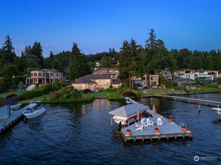 Property Photo:  13415  Holmes Point Drive NE  WA 98034 