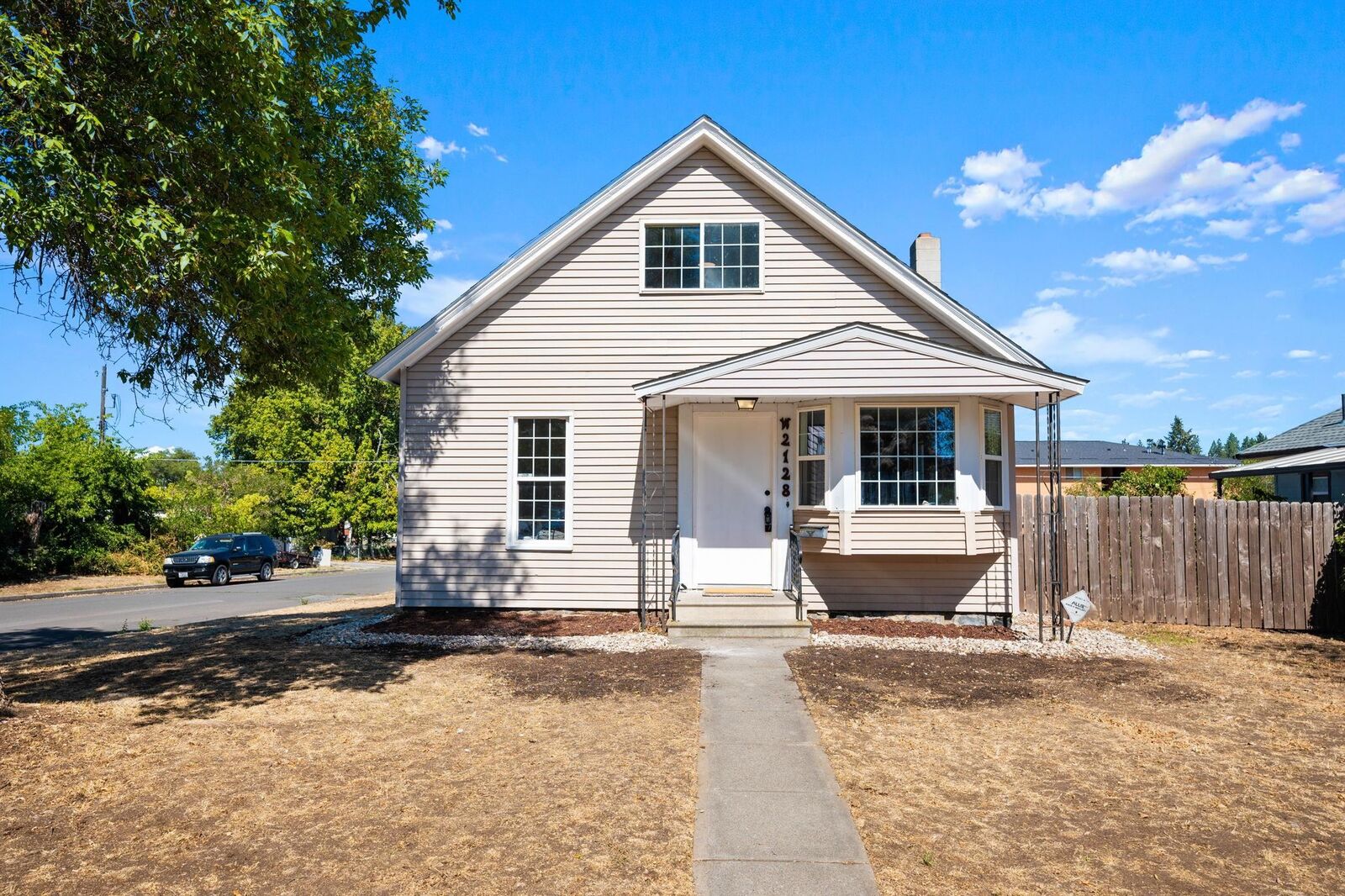 Property Photo:  2128 W York Ave  WA 99205 