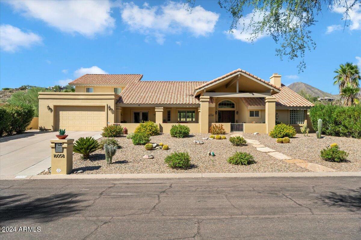 Property Photo:  16058 N Aspen Drive  AZ 85268 