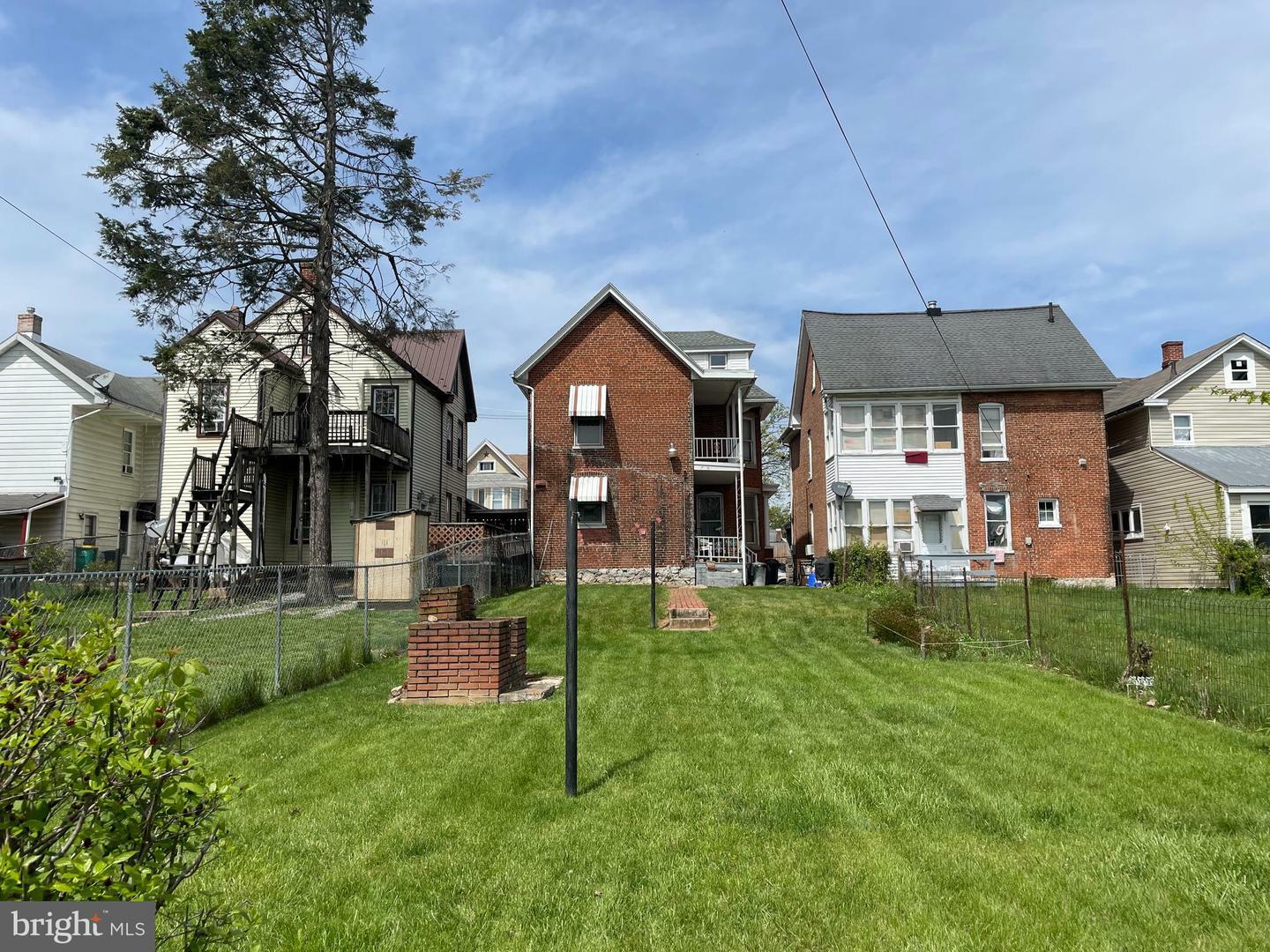 Property Photo:  358 E Catherine Street  PA 17201 