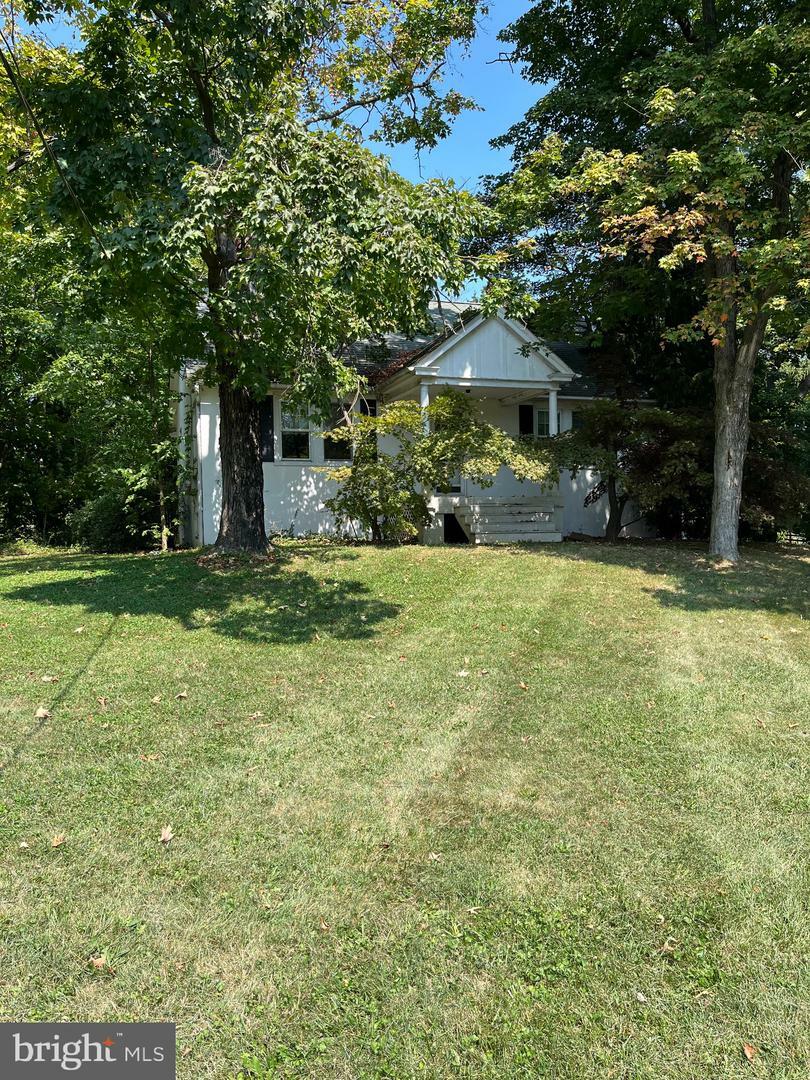 Property Photo:  2631 Pickertown Road  PA 18976 