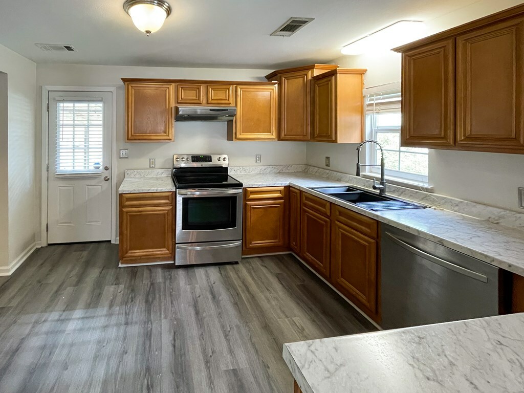 Property Photo:  126 Cooper Avenue  AR 72301 