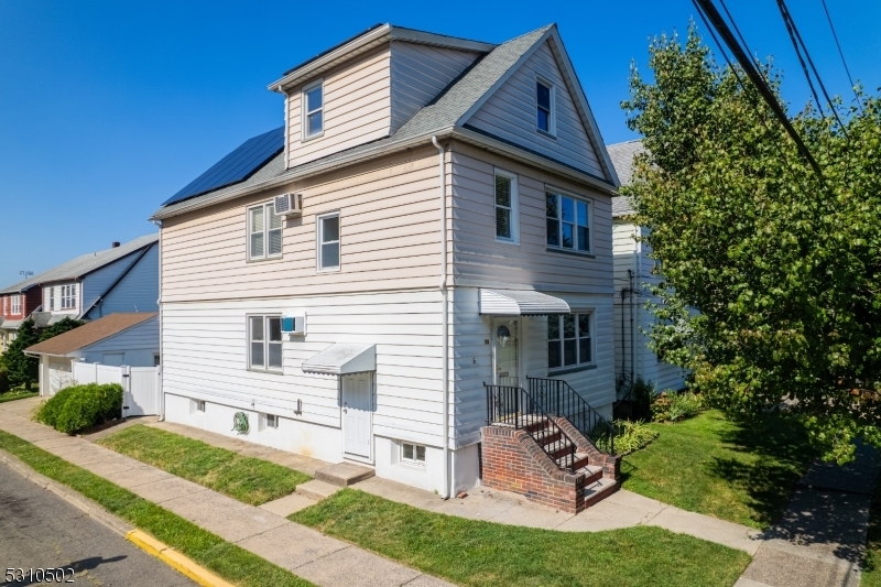 Property Photo:  74 Stein Ave 2  NJ 07057 