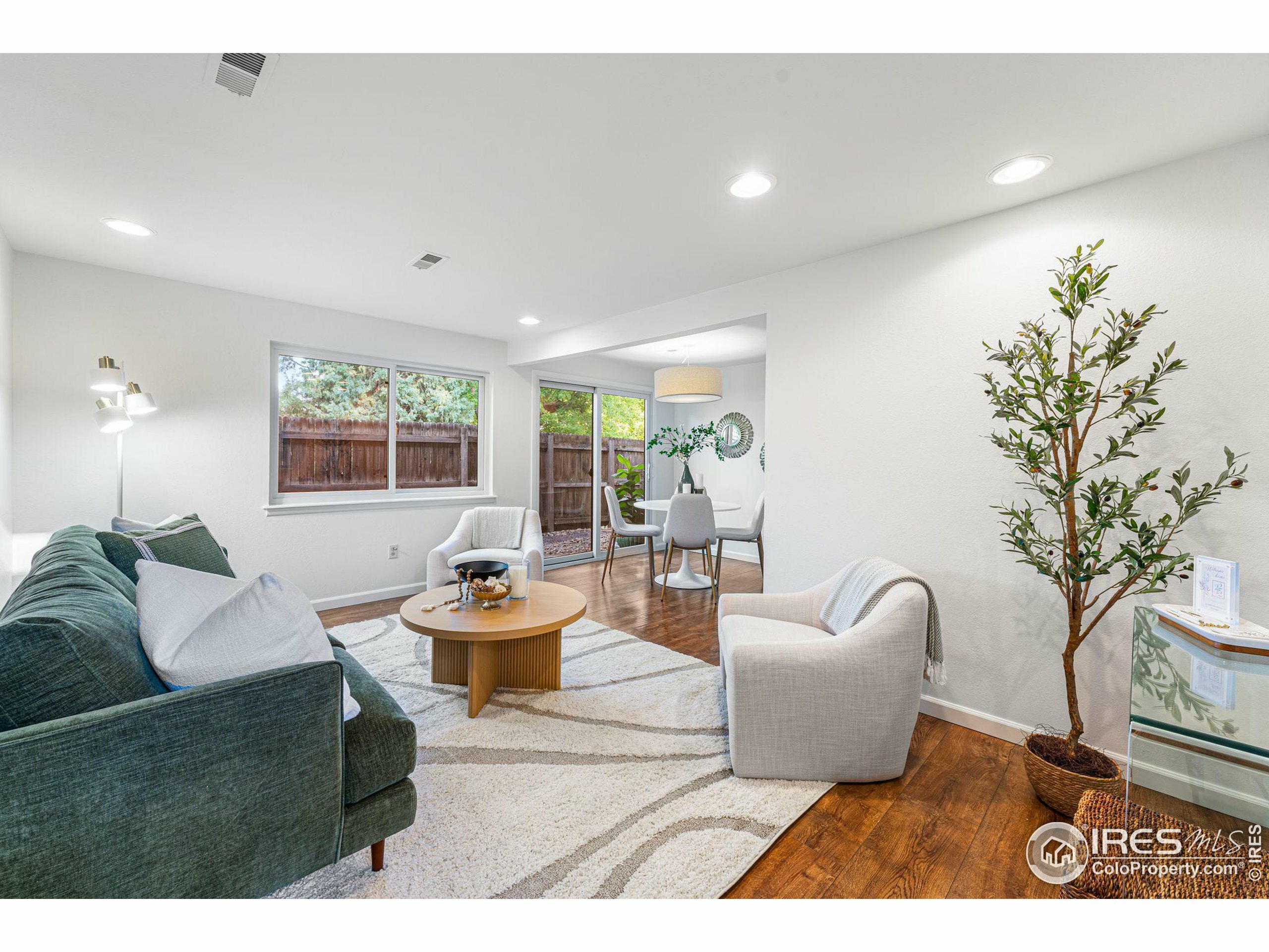 Property Photo: 1192 Juniper Ave CO 80304
