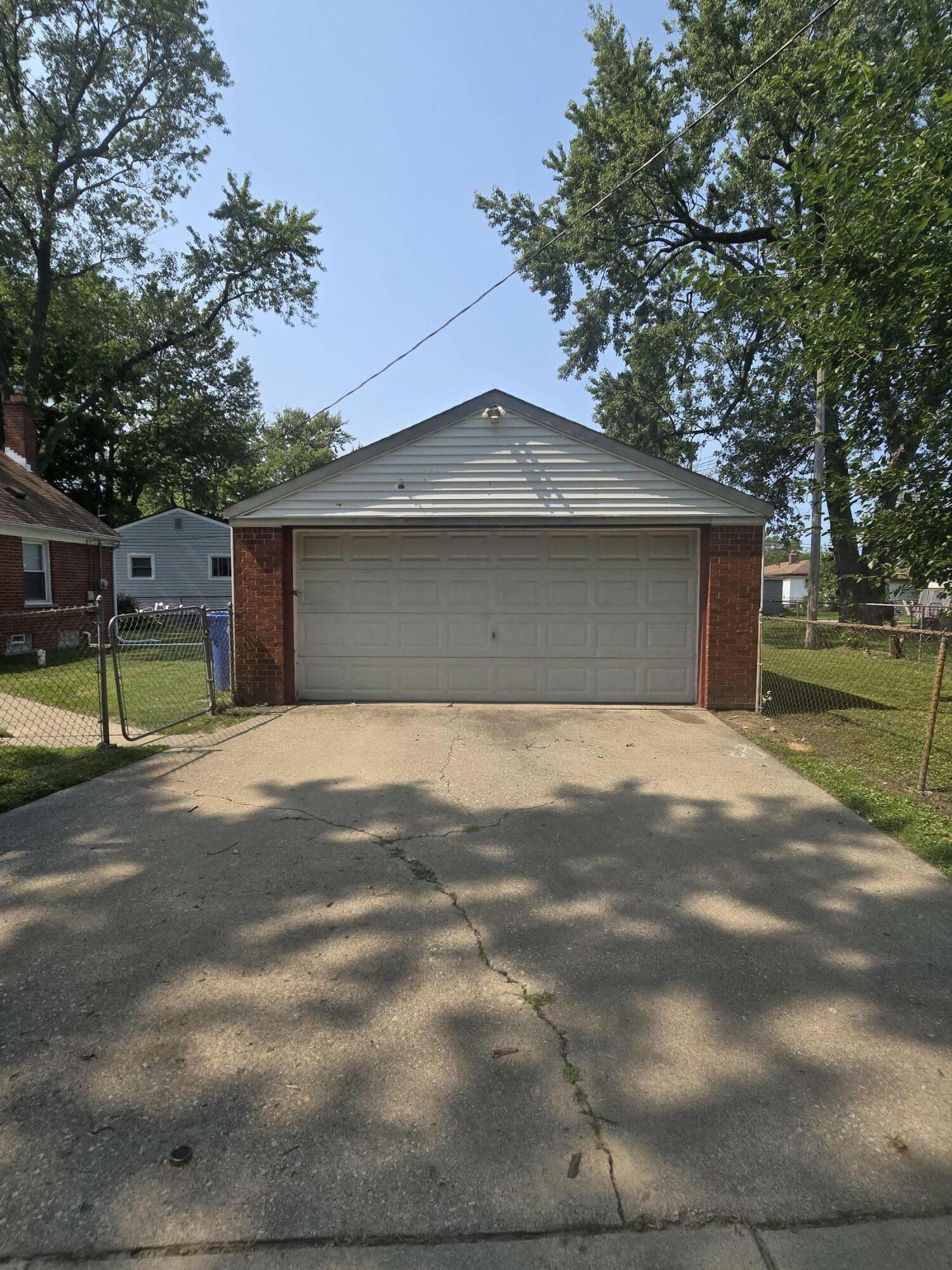 Property Photo:  21112 Powers Avenue  MI 48125 