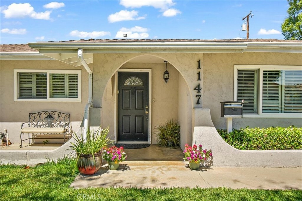 Property Photo:  1147 S Evanwood Avenue  CA 91790 