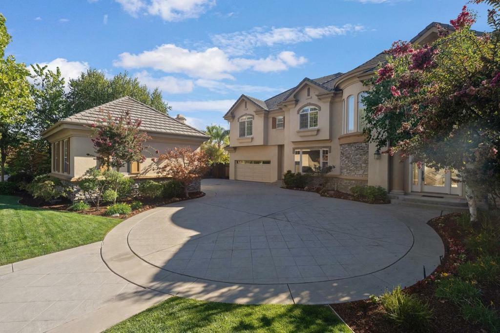 Property Photo:  5878 Country Club Parkway  CA 95138 