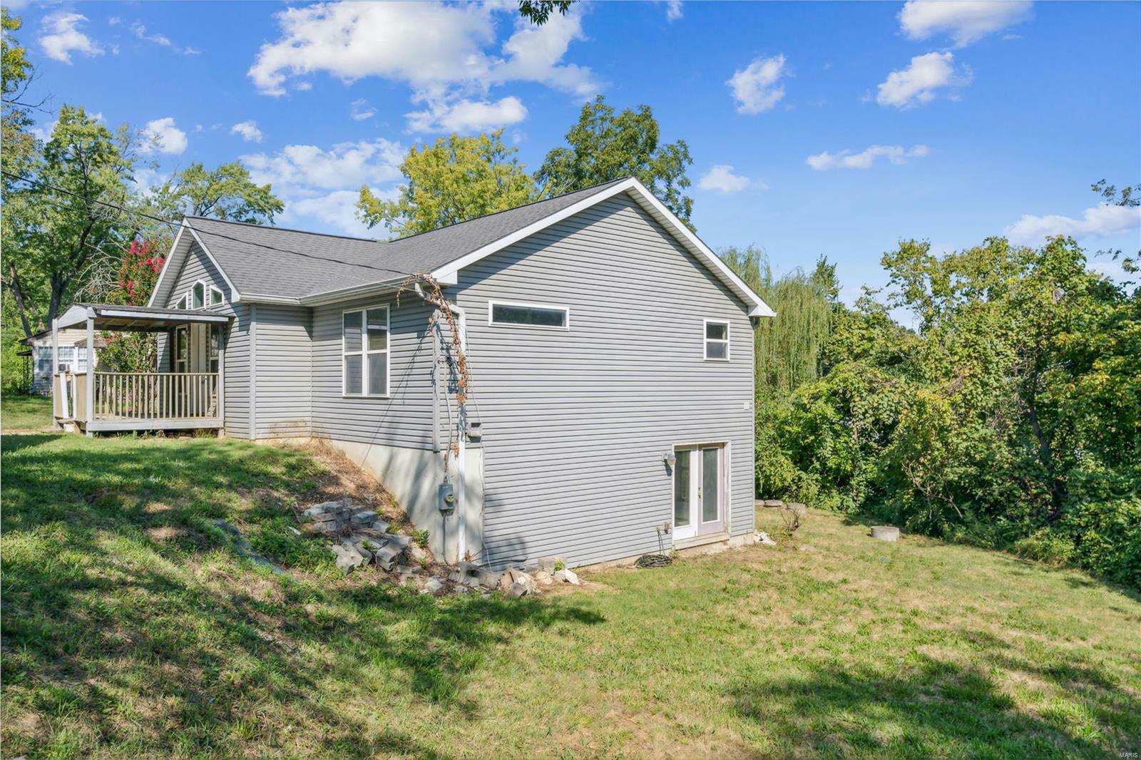 Property Photo:  1821 Northview Drive  MO 63010 