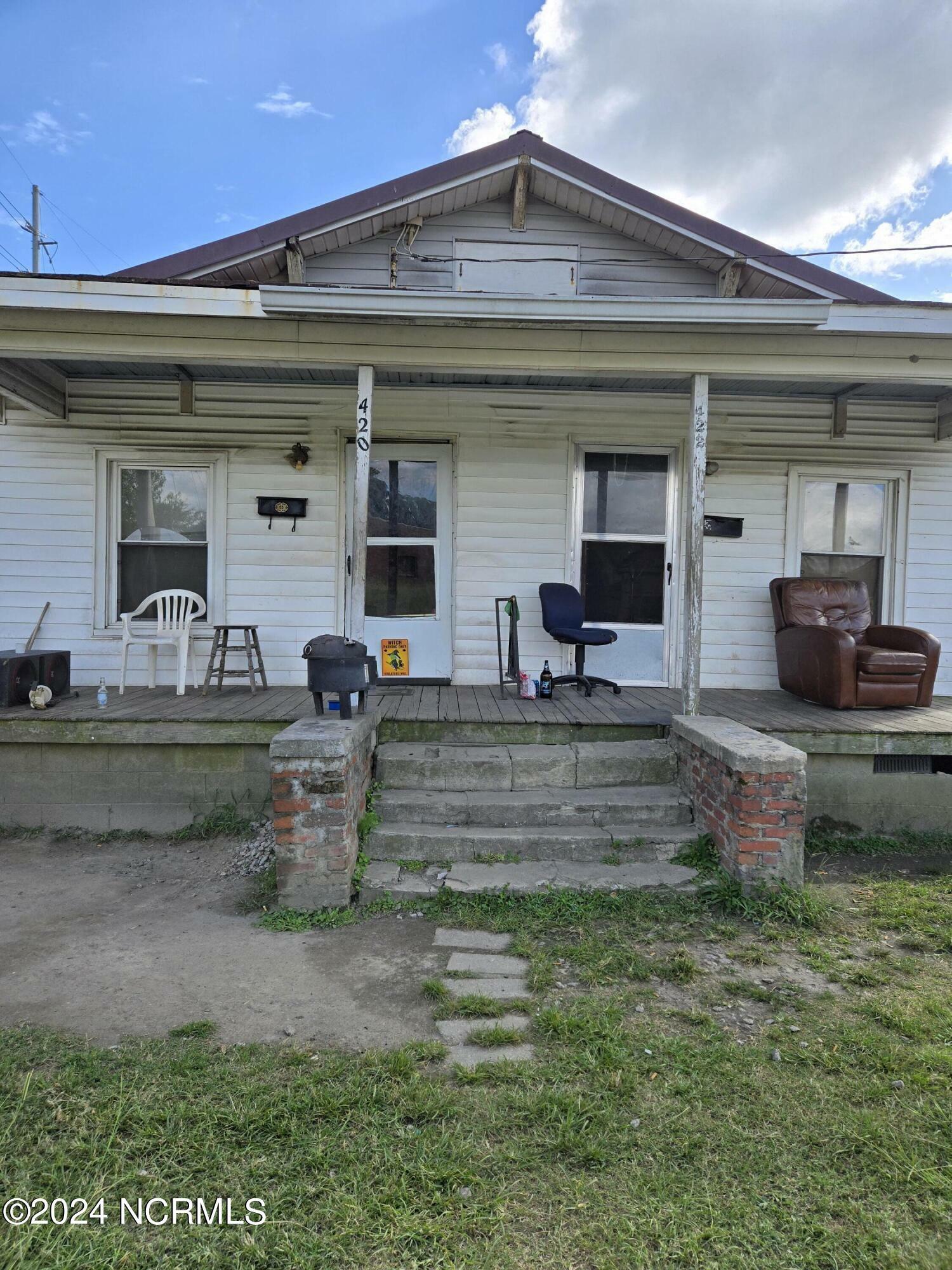 Property Photo:  420-422 Nance Street  NC 27803 