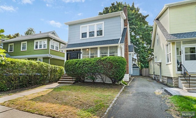 Property Photo:  192 West Fairview Avenue  NJ 07079 