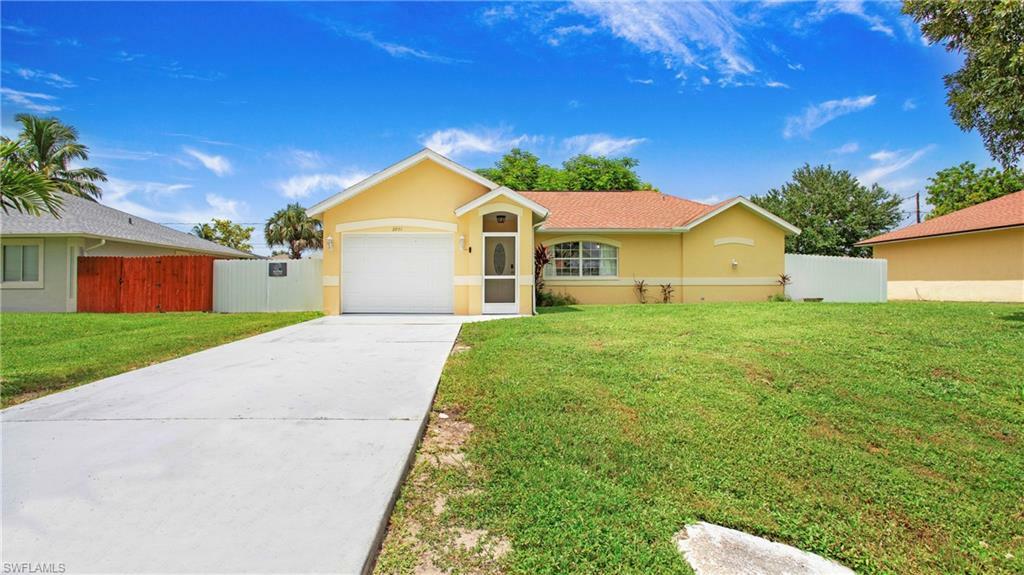 Property Photo:  2951 49th Ln SW  FL 34116 