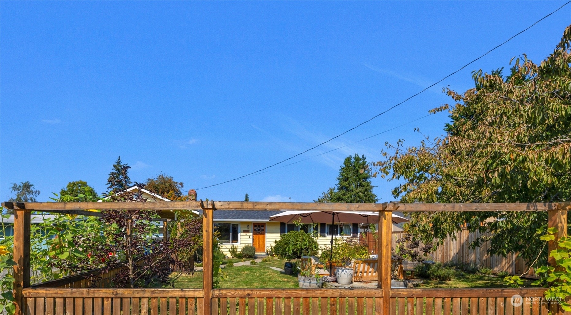 Property Photo:  4003 176th Place SW  WA 98037 