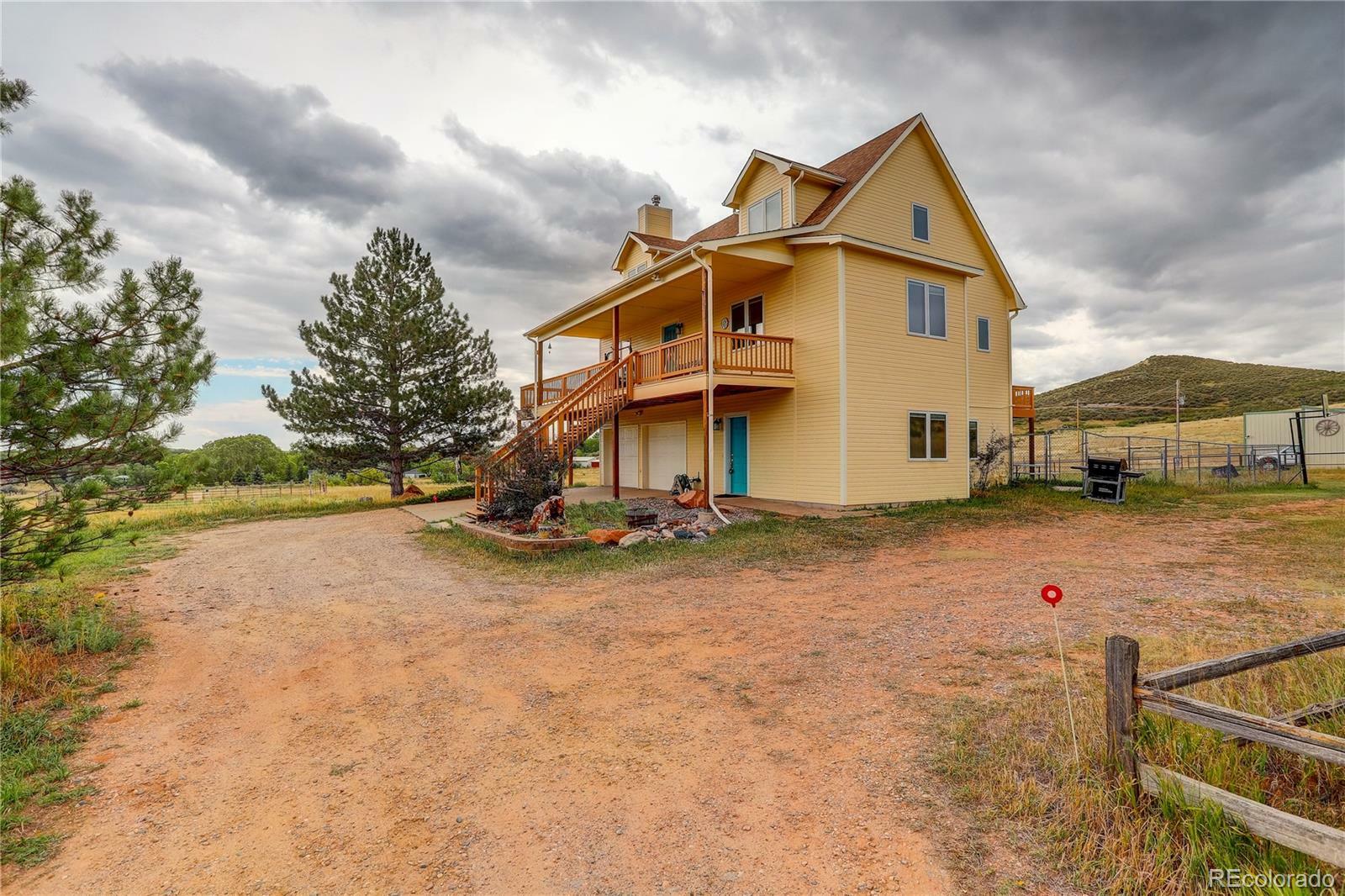 Property Photo:  7612 W County Road 20  CO 80537 