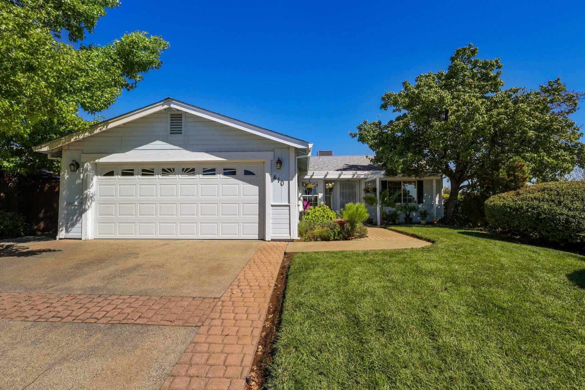 Property Photo:  410 Viewpoint Drive  CA 96003 