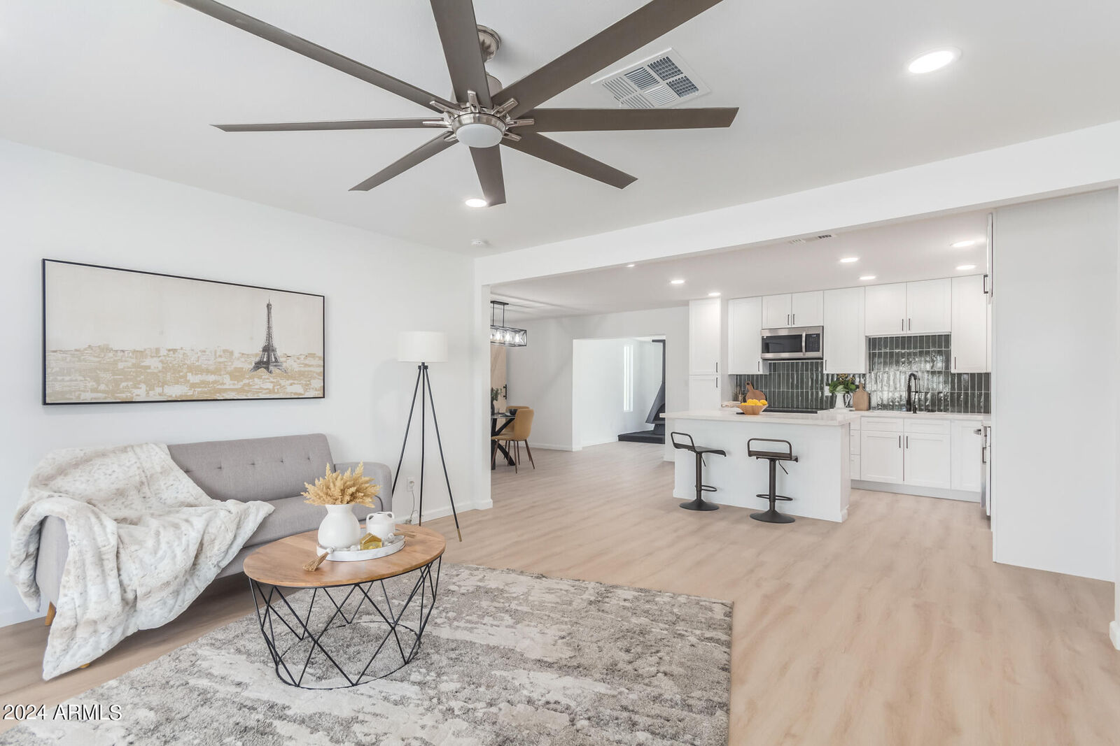 Property Photo:  3143 W Dailey Street  AZ 85053 