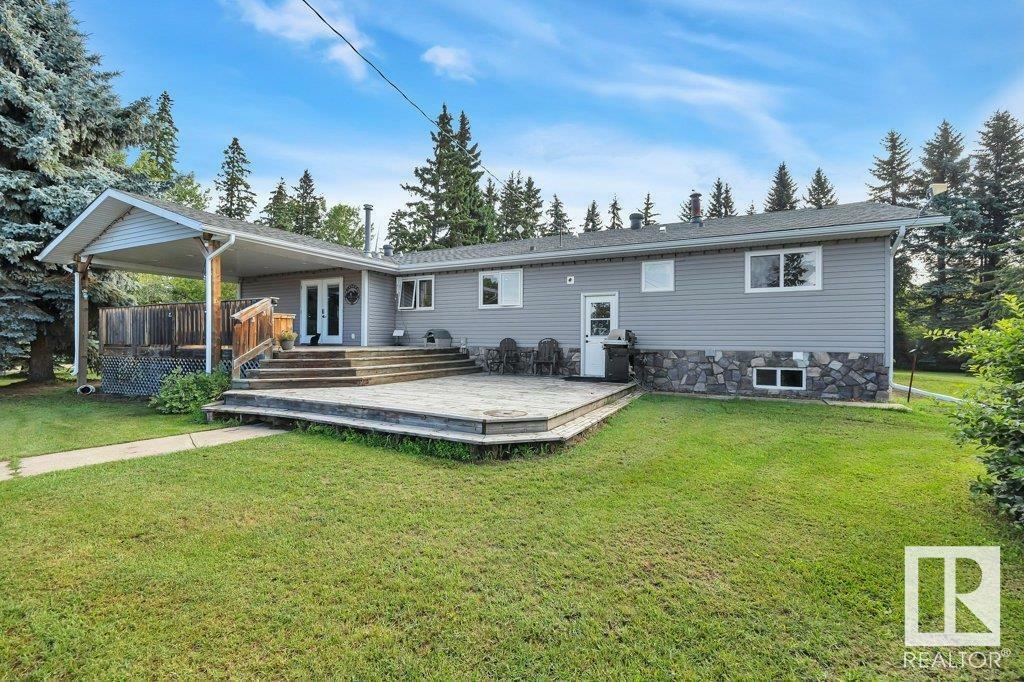 Property Photo:  465076 Rge Rd 240  AB T9A 1X1 