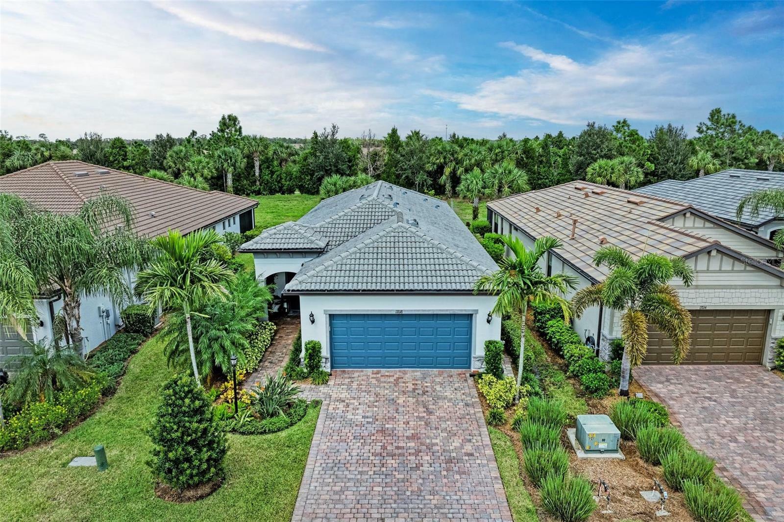 Property Photo:  17018 Hampton Falls Terrace  FL 34202 