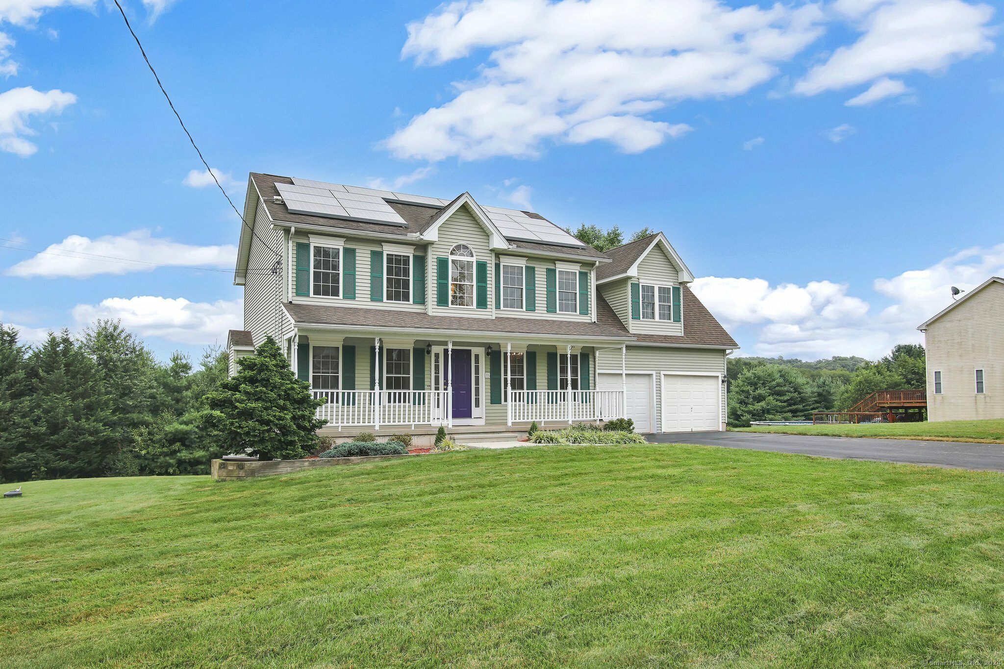 Property Photo:  33 Skinner Road  CT 06016 