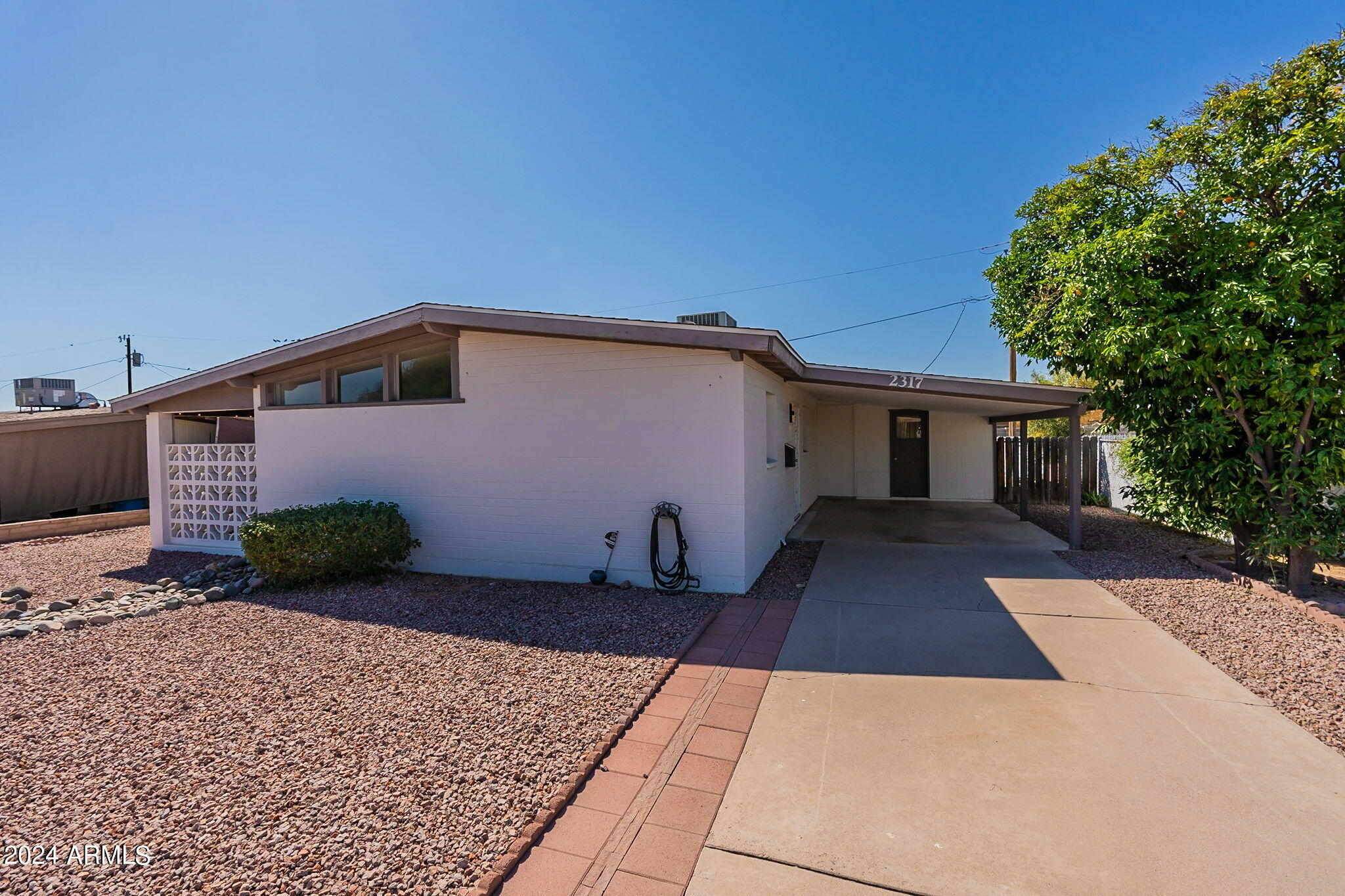 2317 E Sylvia Street  Phoenix AZ 85022 photo