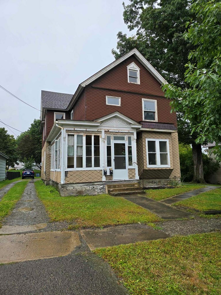 Property Photo:  32 Vermont  NY 14810 