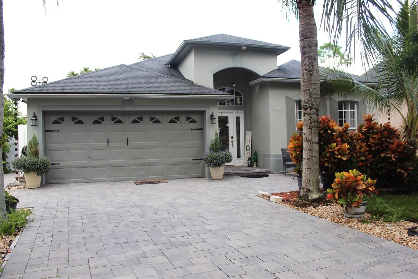 Property Photo: 563 Horseman Drive FL 32765