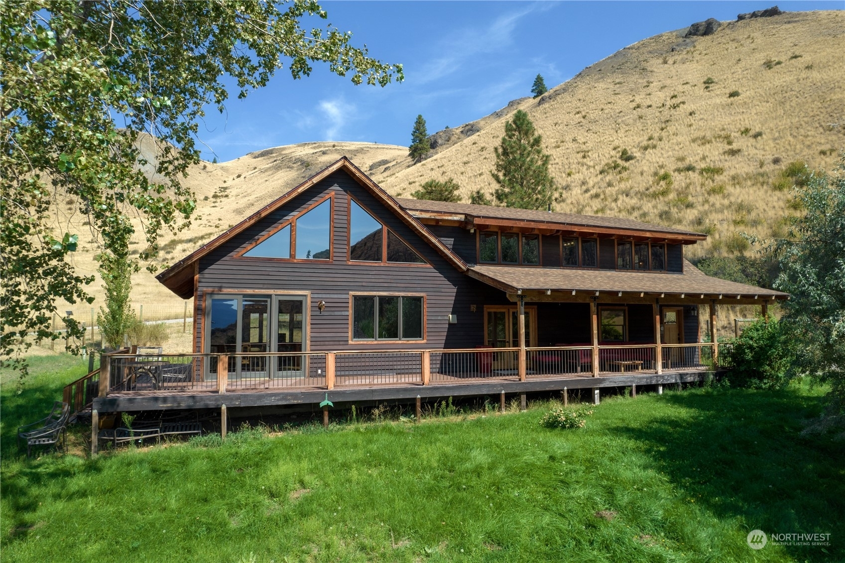 Property Photo:  50 Sage Canyon Dr  WA 98862 