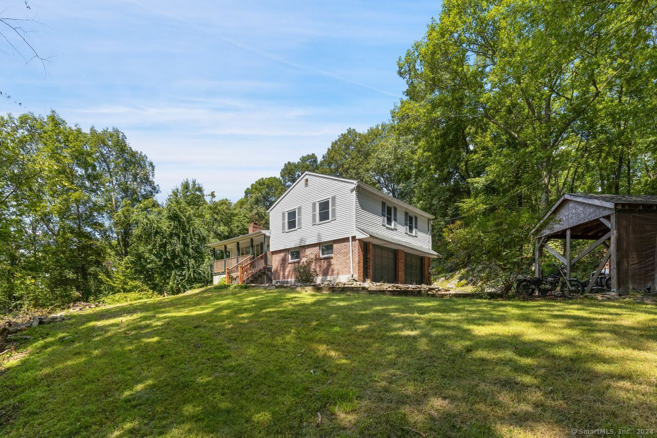 Property Photo:  115 40 Acre Mountain Road  CT 06811 