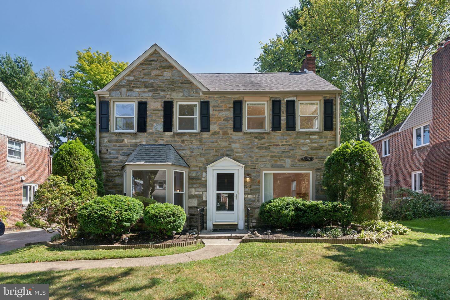 Property Photo:  617 Fariston Drive  PA 19096 