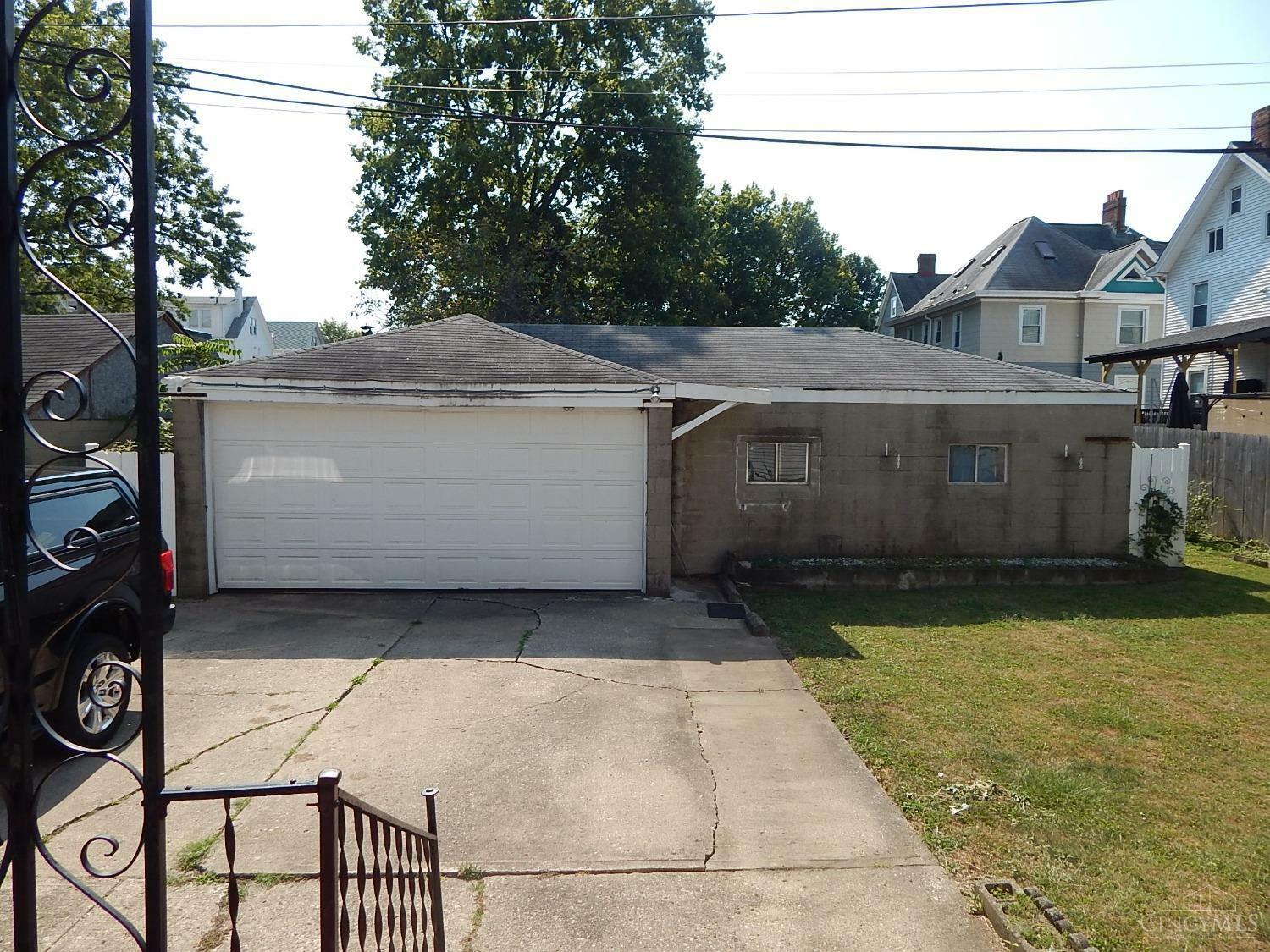 Property Photo:  4532 Lafayette Avenue  OH 45212 