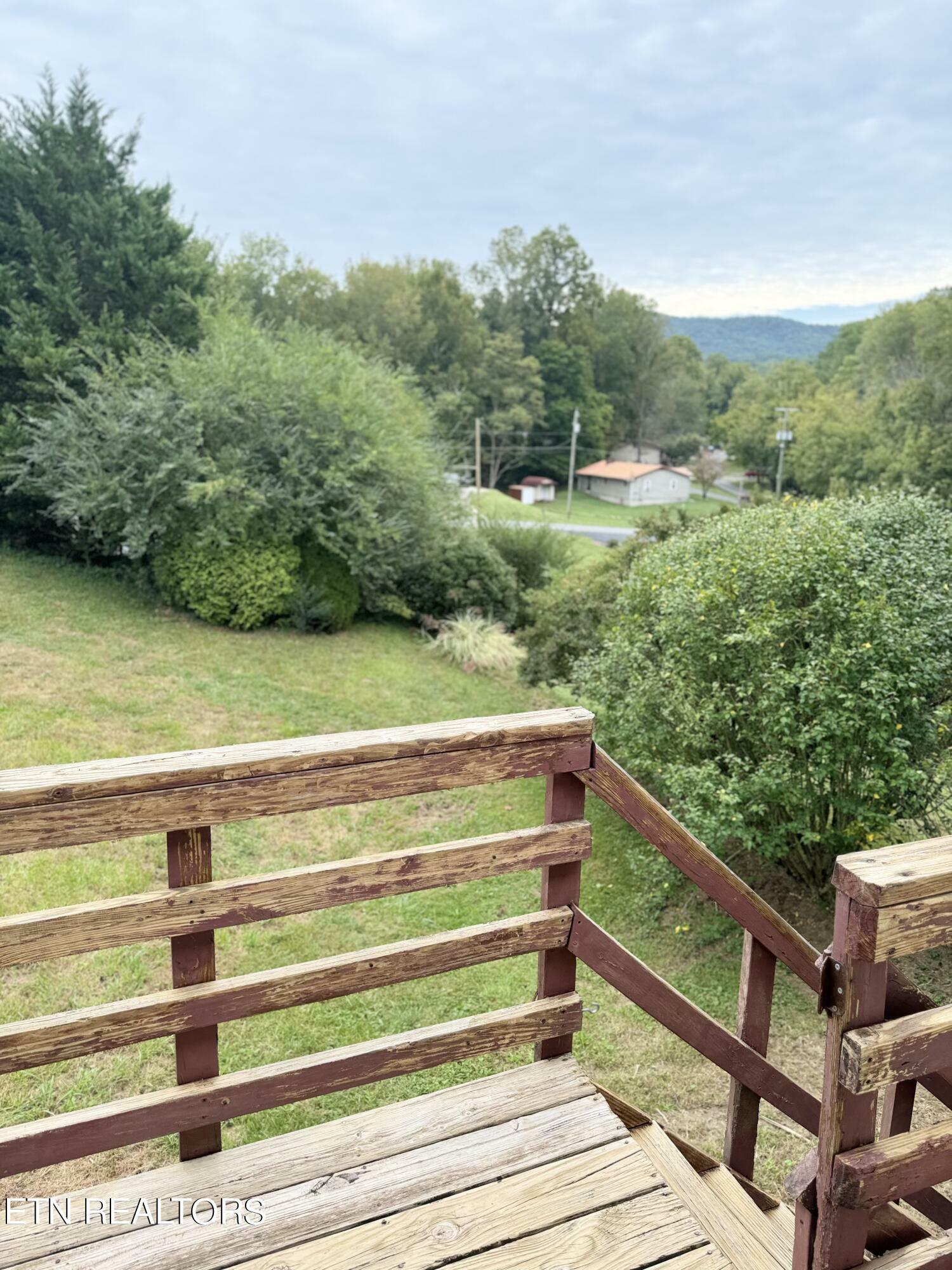 Property Photo:  211 Gum Spring Rd  KY 40965 