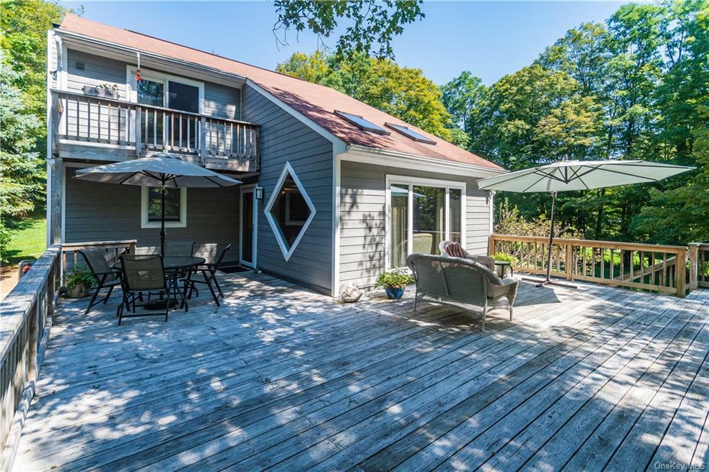 Property Photo:  281 Battenfeld Road  NY 12571 