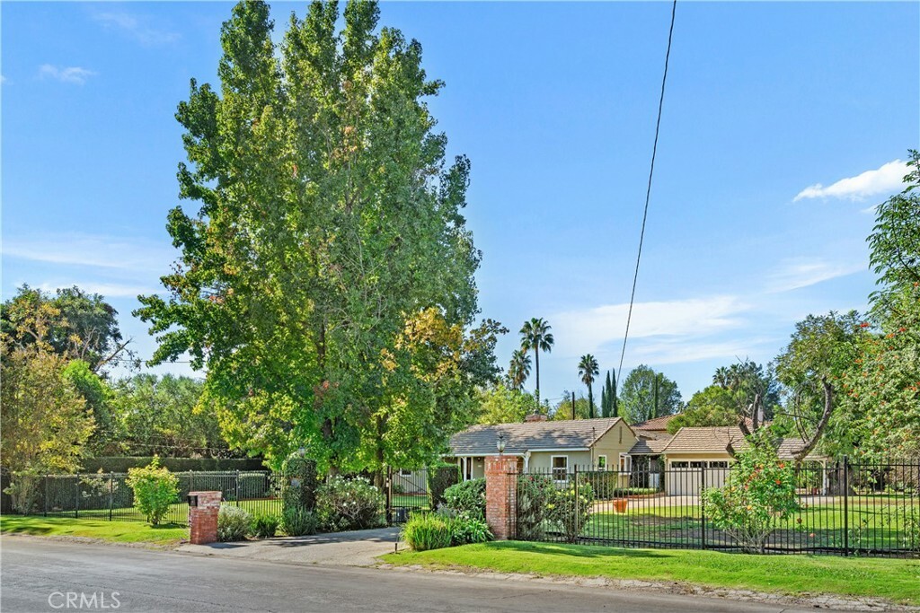 8757 Encino Avenue  Sherwood Forest CA 91325 photo