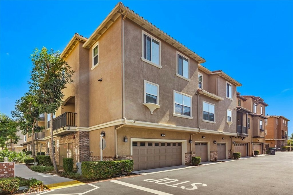 120 Aliso Ridge  Mission Viejo CA 92691 photo