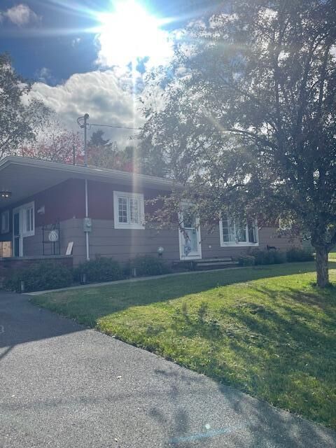 749 Main Street  Madawaska ME 04756 photo