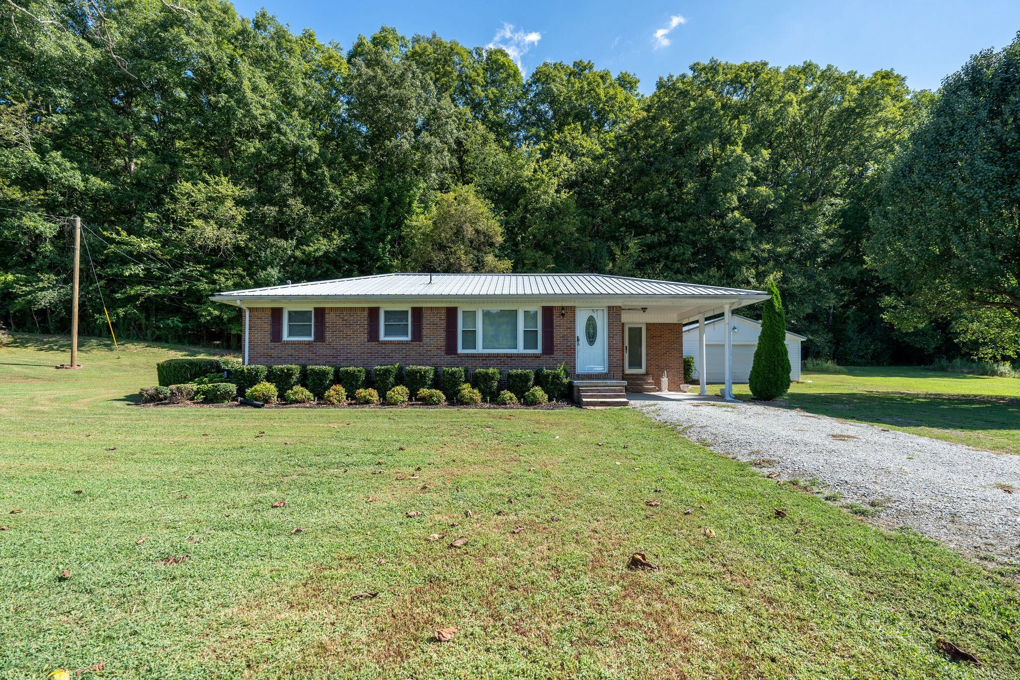 Property Photo:  2609 Railroad Bed Rd  TN 38463 