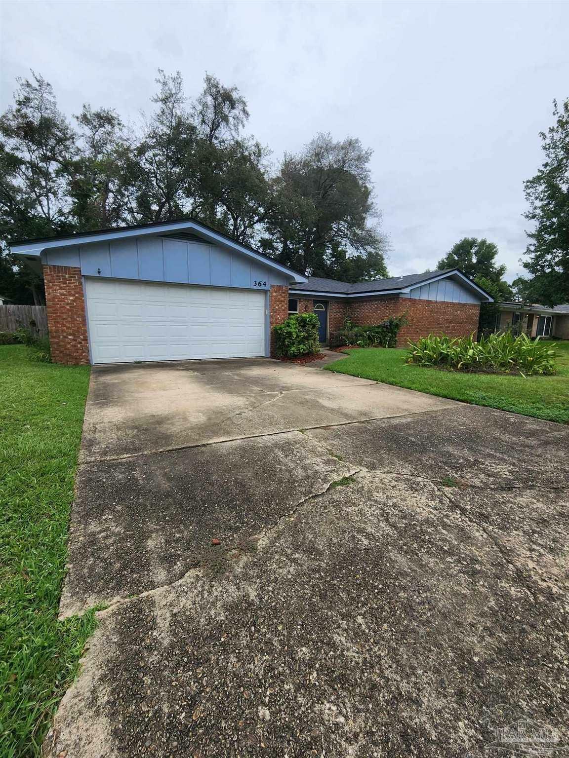 Property Photo:  364 NW Marie Cir  FL 32548 