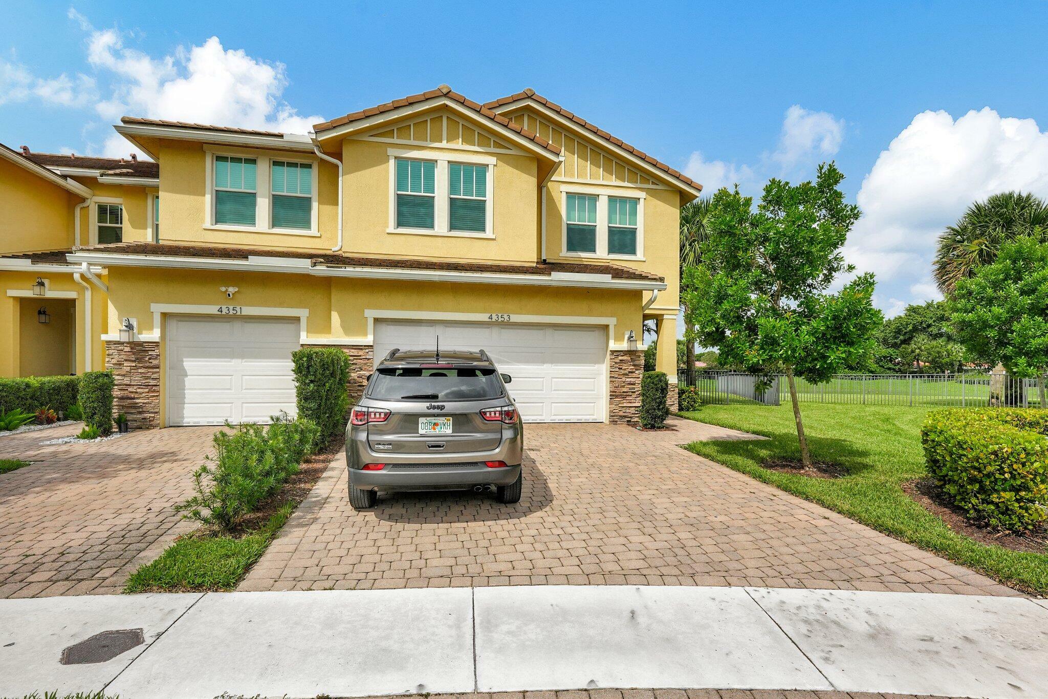 Property Photo:  4353 Lago Drive  FL 33064 